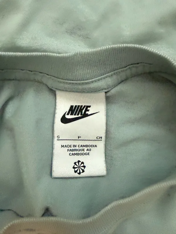 Nike crop top workout  - Image 3