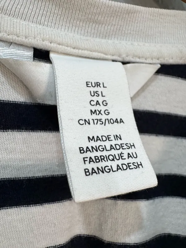 B/W H&M Striped Crewneck S/S Tee Size L EUC - Image 5