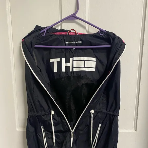 Tommy Hilfiger sport vest - Image 3