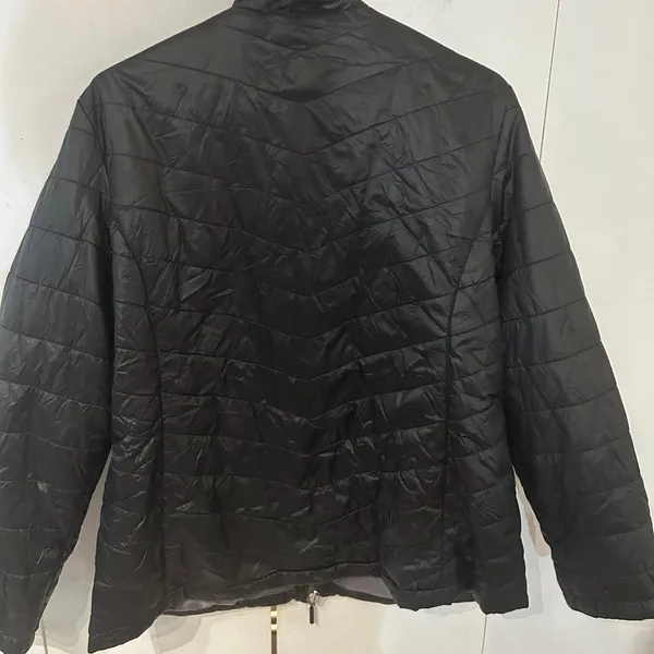 Free Country Gray and Black Jacket - Image 9