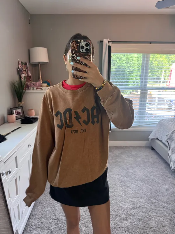 Urban Outfitters AC/DC Crewneck - Image 6