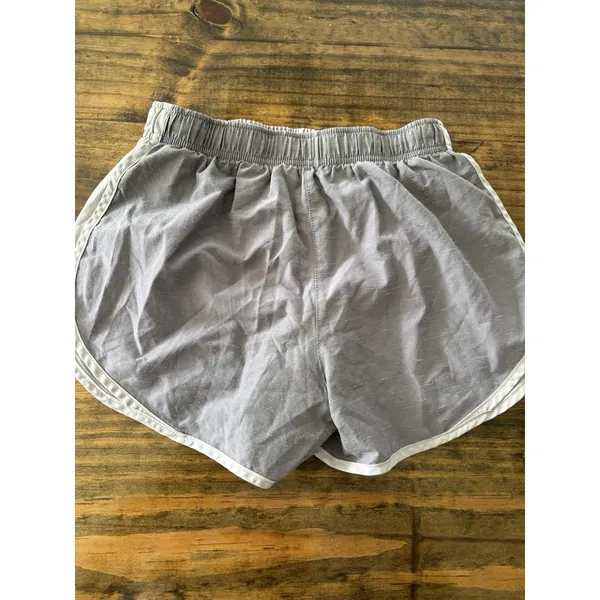 Nike Dri-Fit Lined Athletic Shorts Womens SMALL Stretchy Drawstring Grey - Image 4
