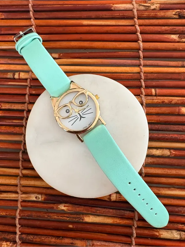 Mint Cat Watch with Gold Accents Needs Battery Green - Image 4