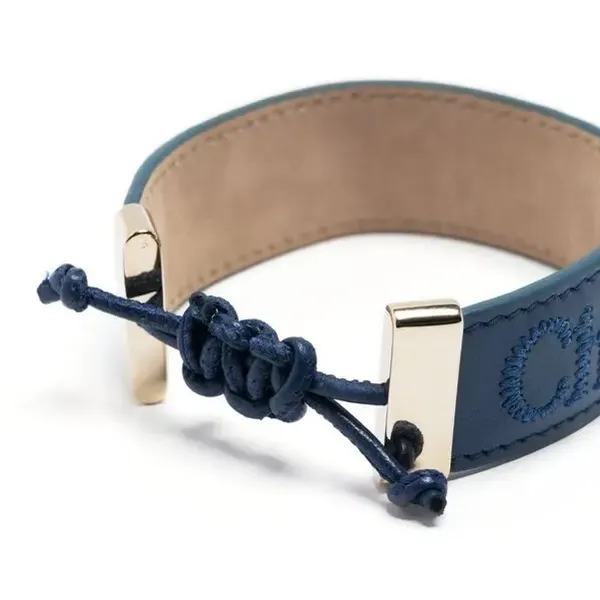 CHLOÉ | Embroidered-Logo Leather Woody Bracelet Navy Blue - Image 3