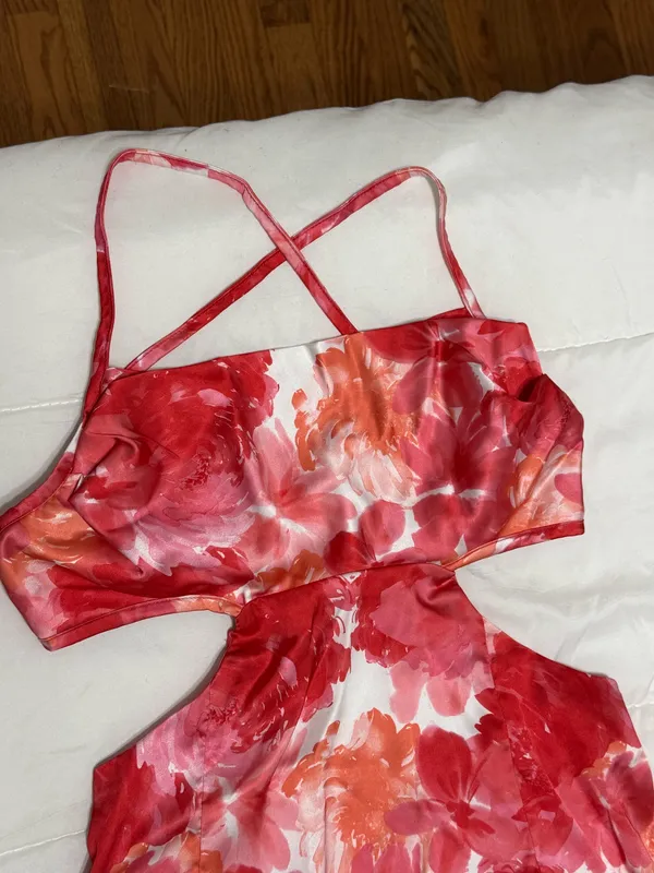 Pink and Red Floral SHEIN Cut Out Dress XS - Image 3