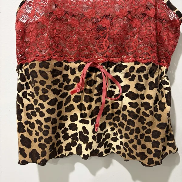 Bisou‎ Bisou Michele Bohbot Ruffle Cami Top Blouse Y2K Small Red Lace Animal - Image 3
