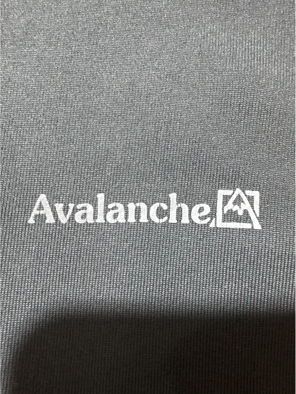 Avalanche Outdoor Inspired Half-Zip Pullover Hoodie - Size L - Image 3