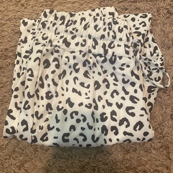 Women’s‎ Joggers NWOT - Image 4
