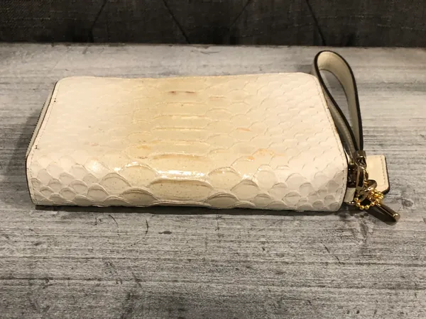 Coach Wallet/Wristlet - Image 3