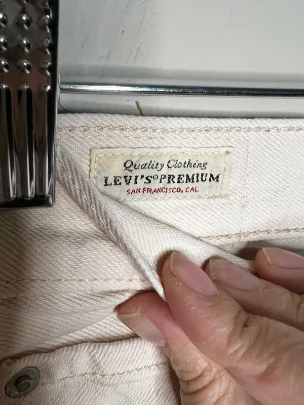 Levis Quality Premium High Loose Tapered Light Pink‎ Denim Jeans - Image 8