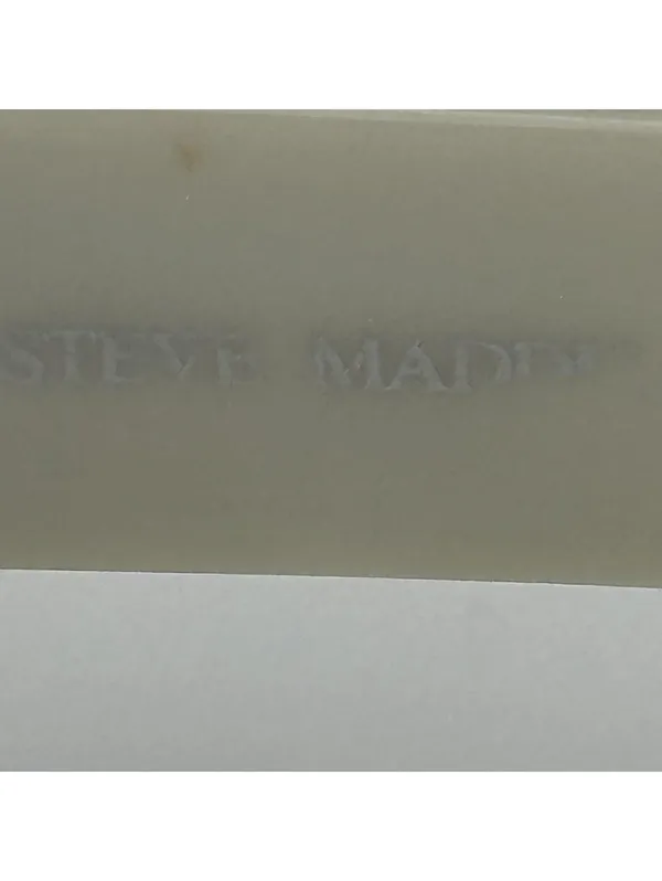 Steve Madden Oversized Black Square Sunglasses with Cream Temples - Image 6