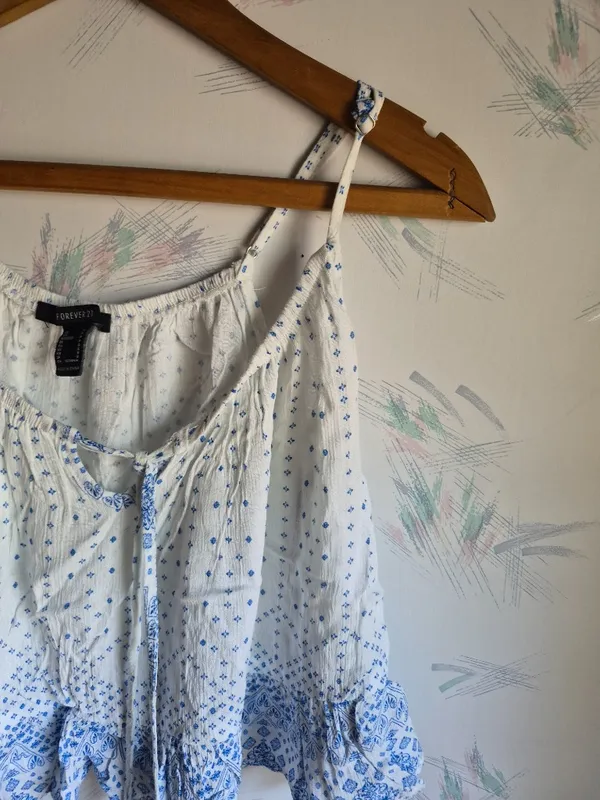 Forever 21 White Flowy Tank Top S - Image 2