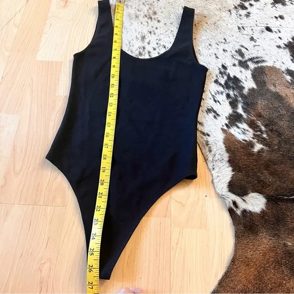 ARITZIA WILFRED FREE Black Scoop Neck Bodysuit Size XS‎ - Image 4
