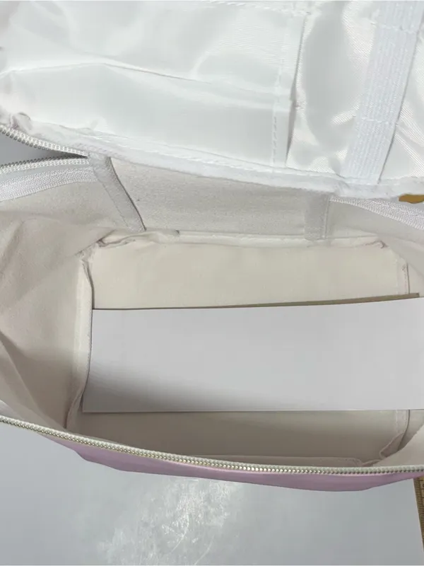 Sassy + Chic Large Pink Makeup Bag Travel Toiletry Organizer Case NWT 8x6x5 in - Image 12