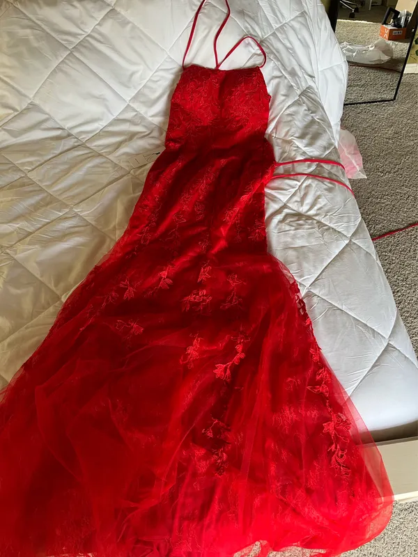 Amazon Clothfun Women's Long Lace Prom Dresses Mermaid Spaghetti Straps Backless Formal Evening Gowns - Image 2