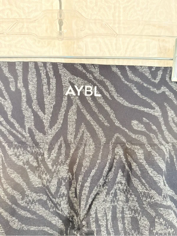 AYBL Black Zebra-Print High-Rise Biker Shorts - Image 4