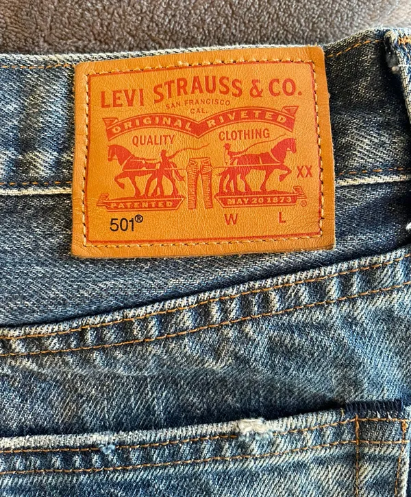 Levi's Mid Rise 501 Cutoff Denim Shorts - Image 3