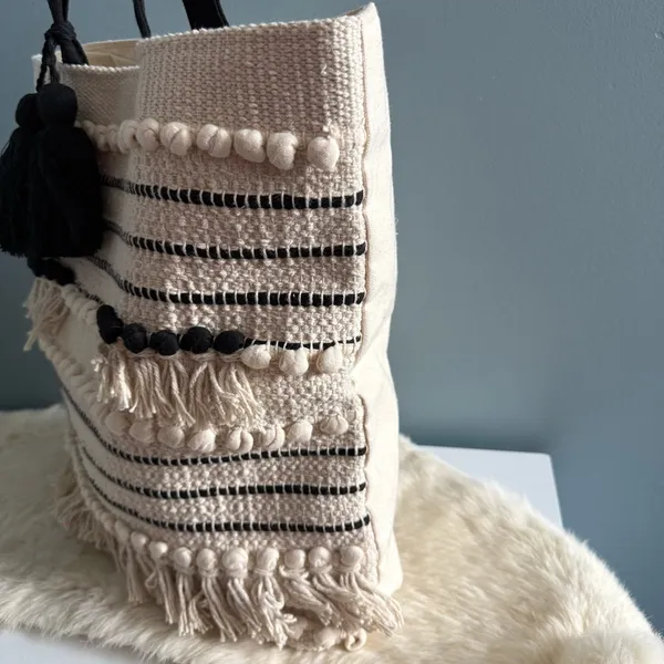 Mud Pie Handloom Tassel Tote - Image 4