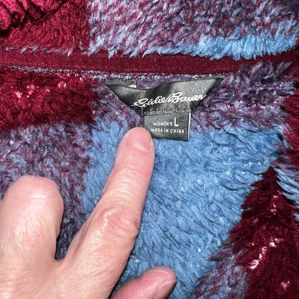 Adorable Eddie Bauer Checked Deep Pile Fleece Pullover! - Image 4
