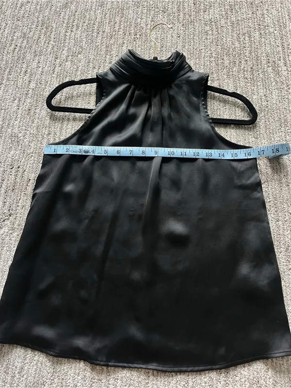 Rachel Zoe black satin top size XS - Image 4