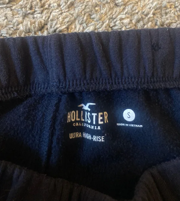 Hollister Sweatpants - Image 2