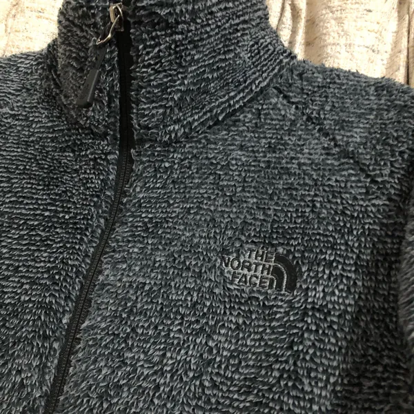 The North Face Women’s Osito Full Zip Jacket  - Image 2