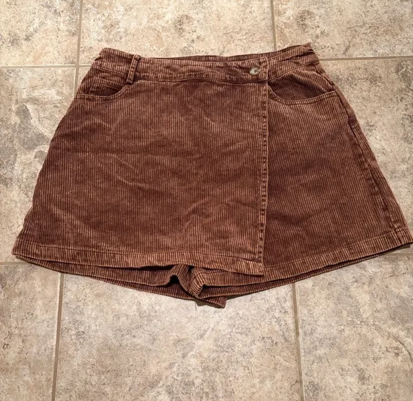 VICI Corduroy Mini Skort - Image 3