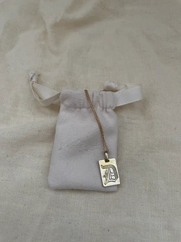 old English Initial D Pendant Necklace - Image 3