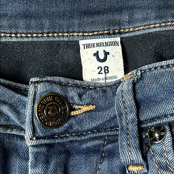 True Religion “Jennie” Curvy Bootcut Jeans Size 28 - Image 7