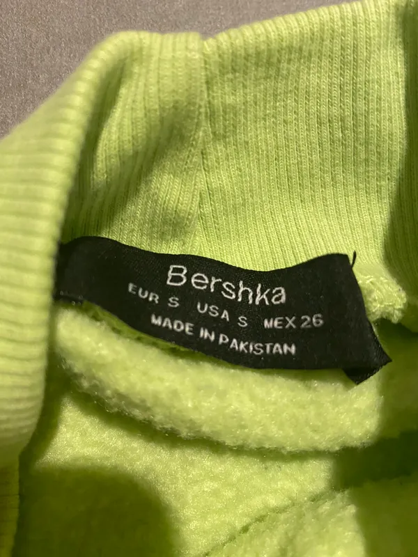 Bershka Oversized Sweatshirt - Image 3