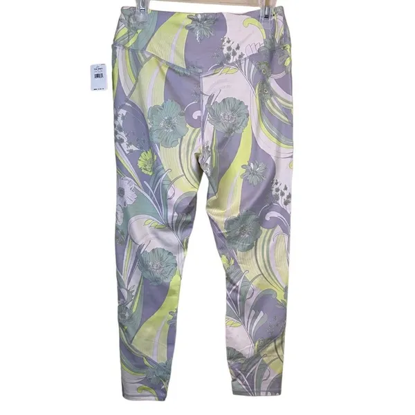 Free People Movement Graphic Wave Crush Active Pants Size Medium - Image 4