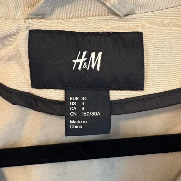 H&M Classic Beige Trench Coat – Belted, Double Breasted – Size 4 - Image 3