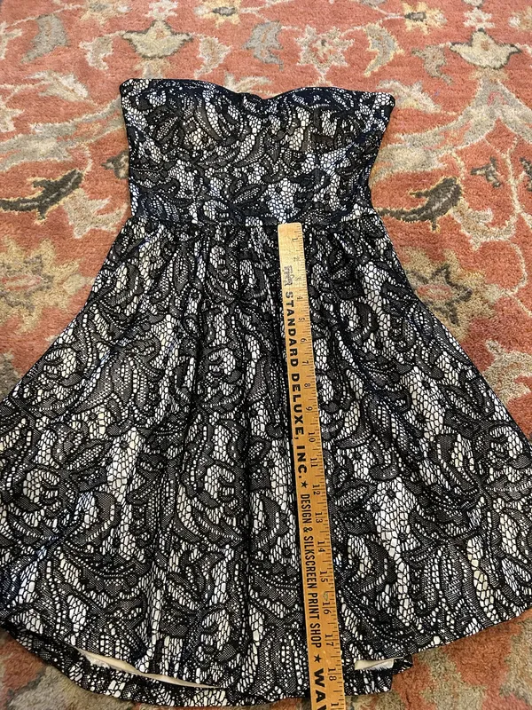 Miami Dress Black Lace Homecoming - Image 4