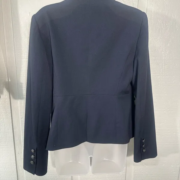 The Limited Women’s Navy Single Button Blazer Size Medium EUC - Image 5
