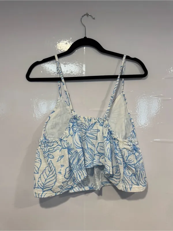 Ocean‎ Drive tie front Light Blue Floral Spaghetti Strap Peplum Top - Image 4