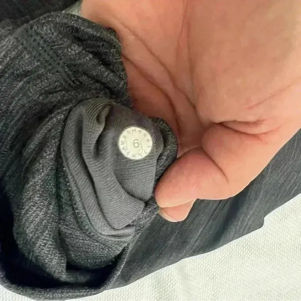 Lululemon Wunder‎ Under Hi-Rise 7/8 Tight Sz 6 - Image 10