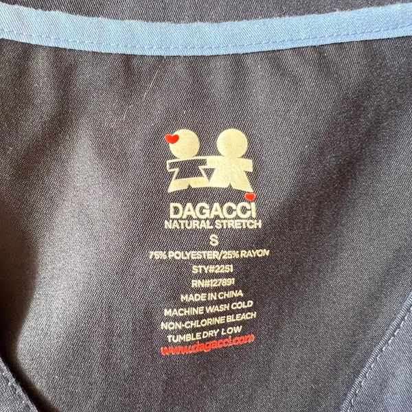 DAGACCI Navy Scrubs Top and Pants Set, Small Blue Size M - Image 7