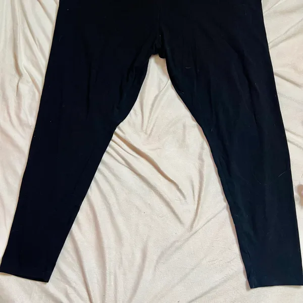Black  Leggings - Image 3