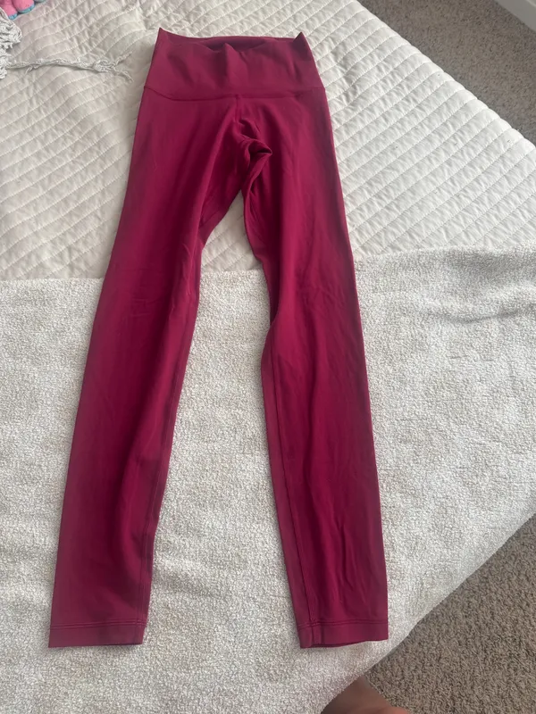 Aritzia Golden Butter Leggings - Image 2