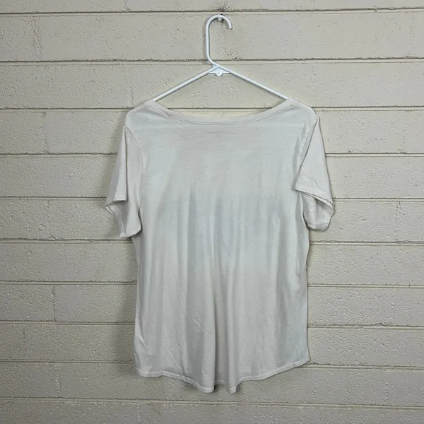 Lucky Brand butterfly graphic tee size L - Image 3