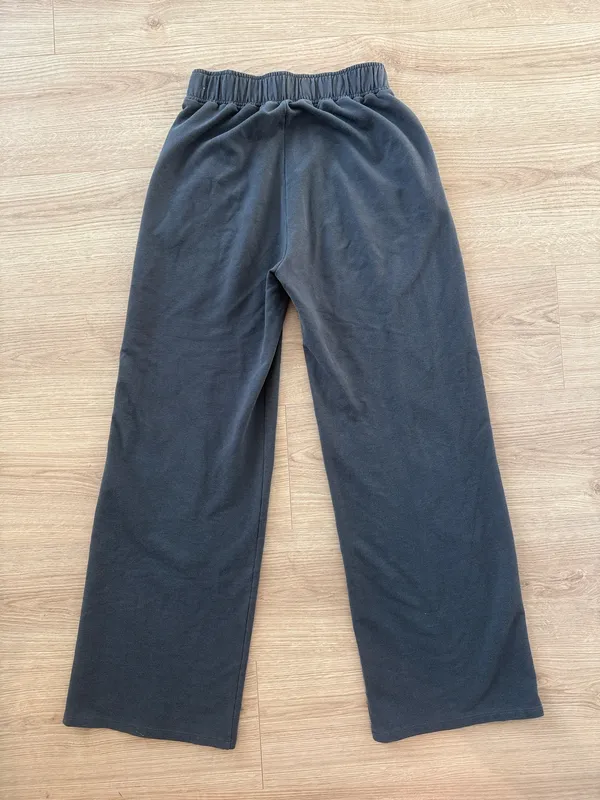 Abercrombie & Fitch Dark Grey Wide Leg Pintuck Sweatpant - Image 2