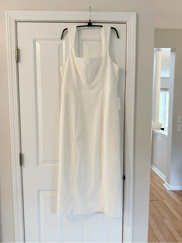 Show Me Your MuMu Eden White Square-Neck wedding dress - Image 3