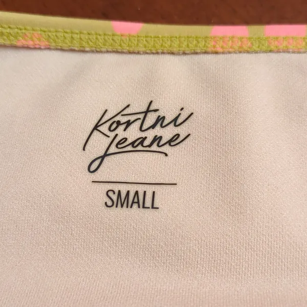 Kortni Jeane kj lime dots Small floral - Image 5