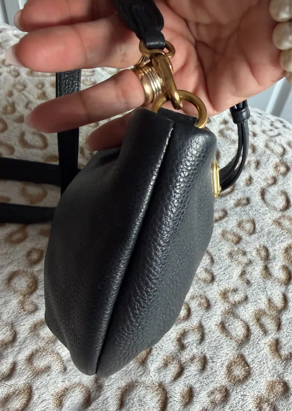 Marc by Marc Jacobs Black Leather Crossbody Bag - Image 6