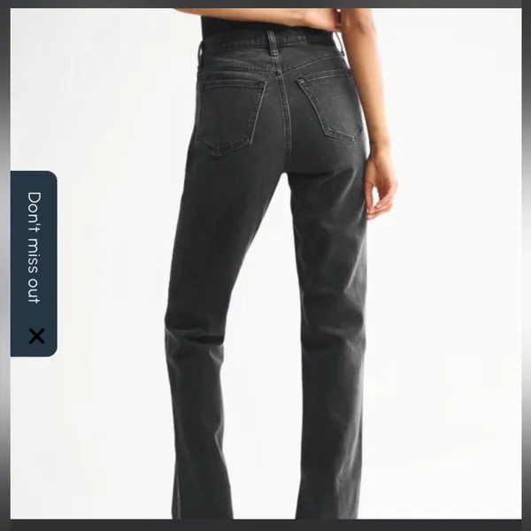 Abercrombie & Fitch Curve Love 90s Straight Ultra High Rise Jeans Black 28‎ 6R - Image 2