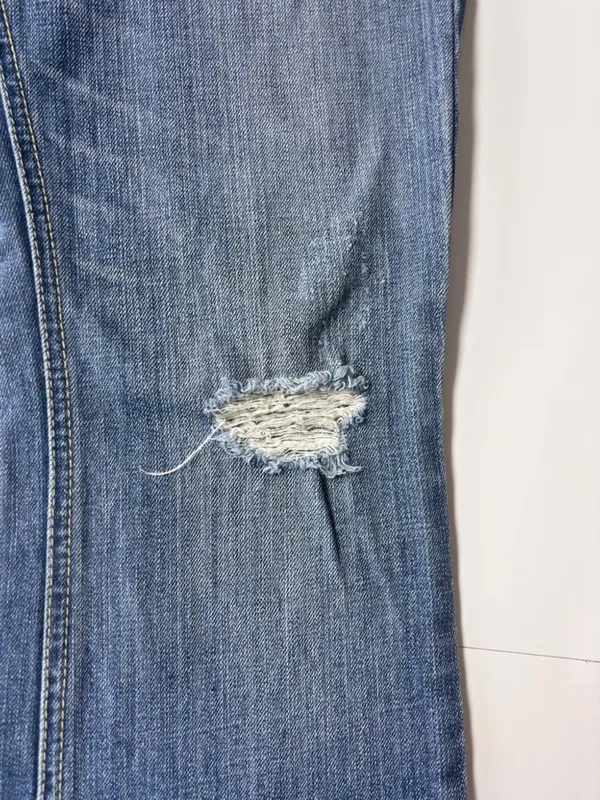 Abercrombie Bootcut Distressed Jeans Size 6 Y2K - Image 6