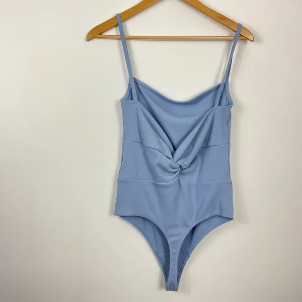 Abercrombie & Fitch Soft A&F Rib Twist Open Back Bodysuit Light Blue Large - Image 2