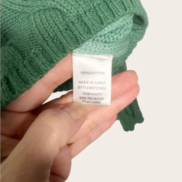 Sincerely Jules Green Ombre Cable Knit Cropped Green Sweater Medium - Image 7