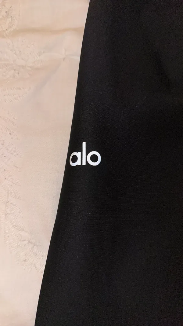 Alo Yoga Airlift High-Waisted Suit-Up Leggings - Image 6