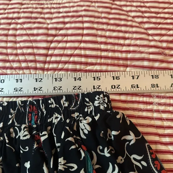 New Frontier Black and Pink Maxi Skirt and Top - Image 9